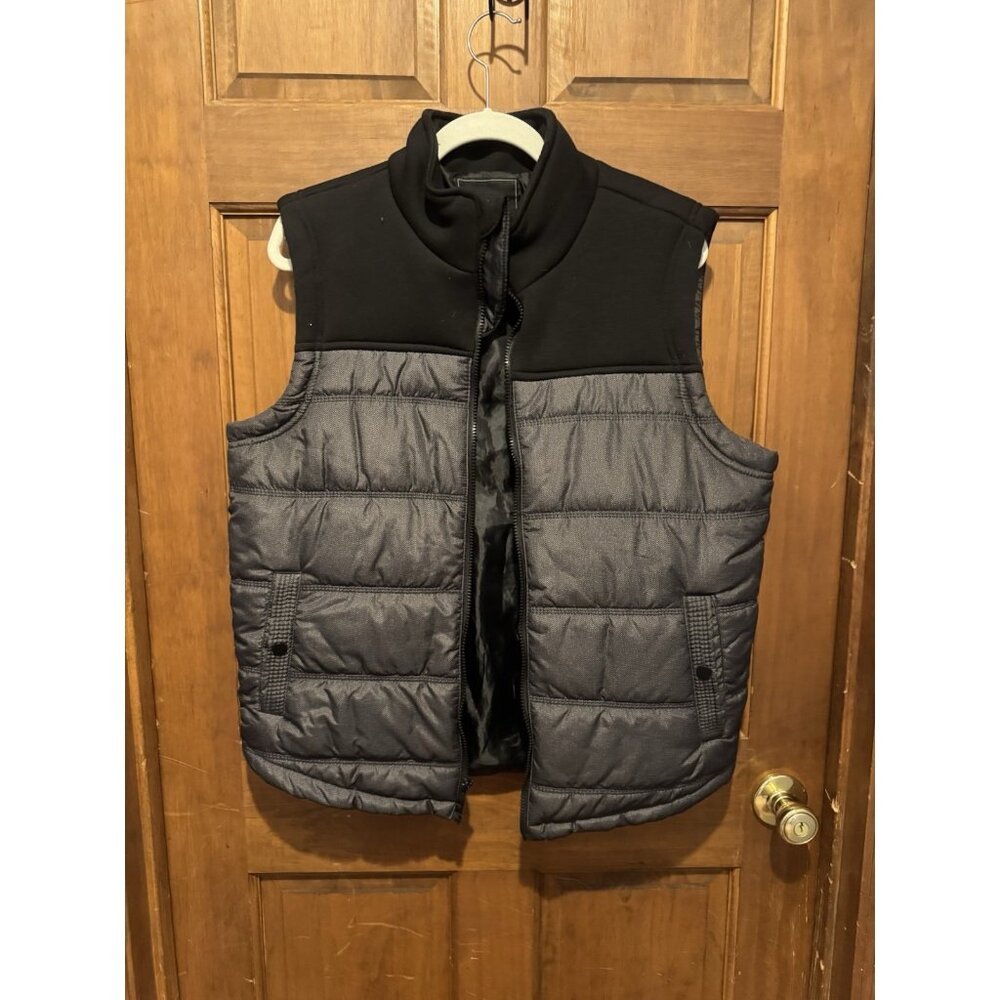 Rock & Republic Mens Puffer Vest Insulated Gray And Black Zip-Up Large